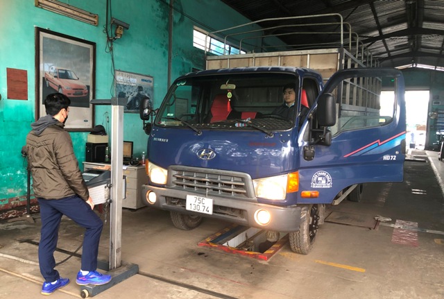 Đầu năm phương tiện đăng kiểm thưa thớt