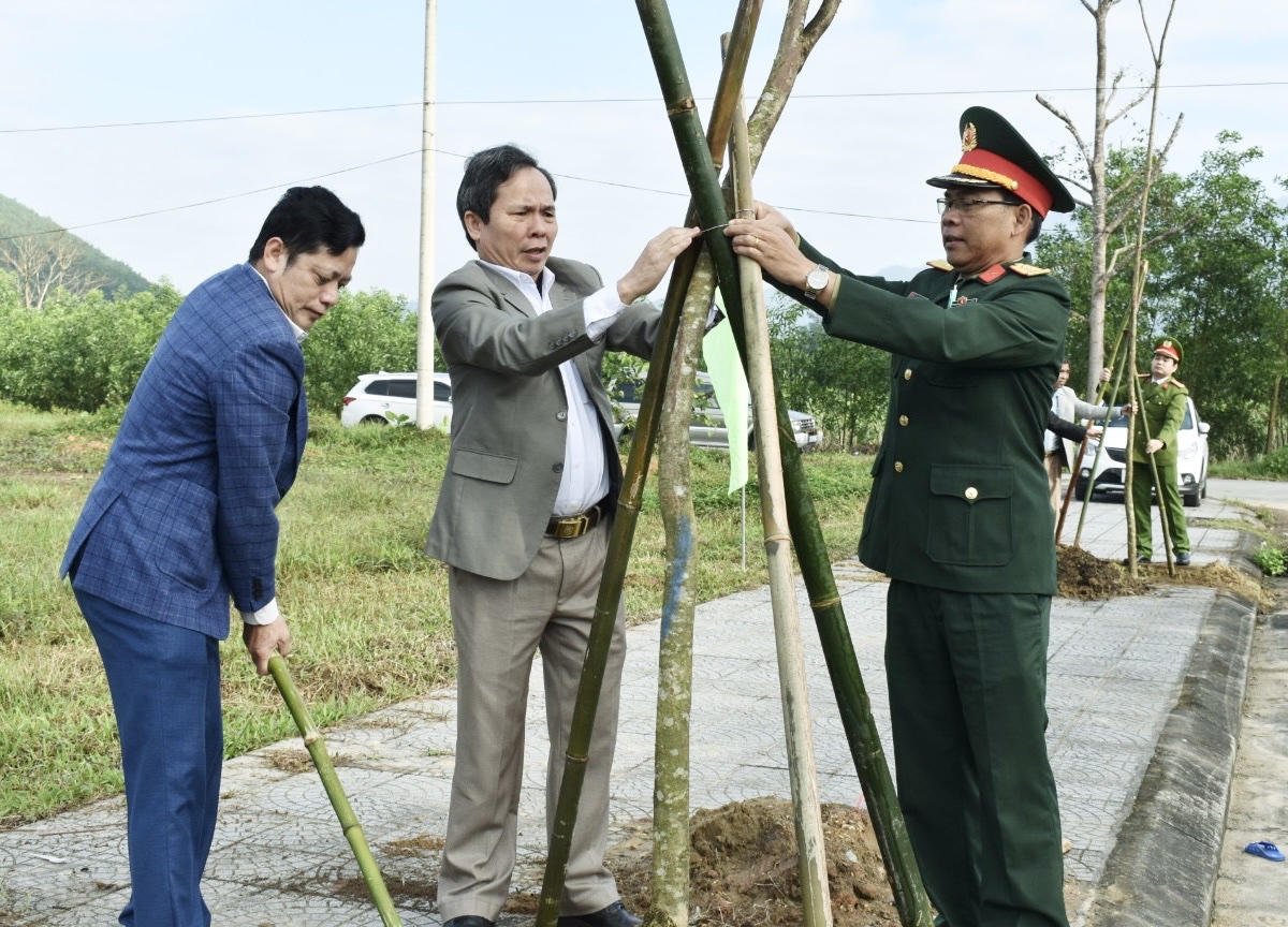 Các địa phương đồng loạt phát động Tết trồng cây năm 2023