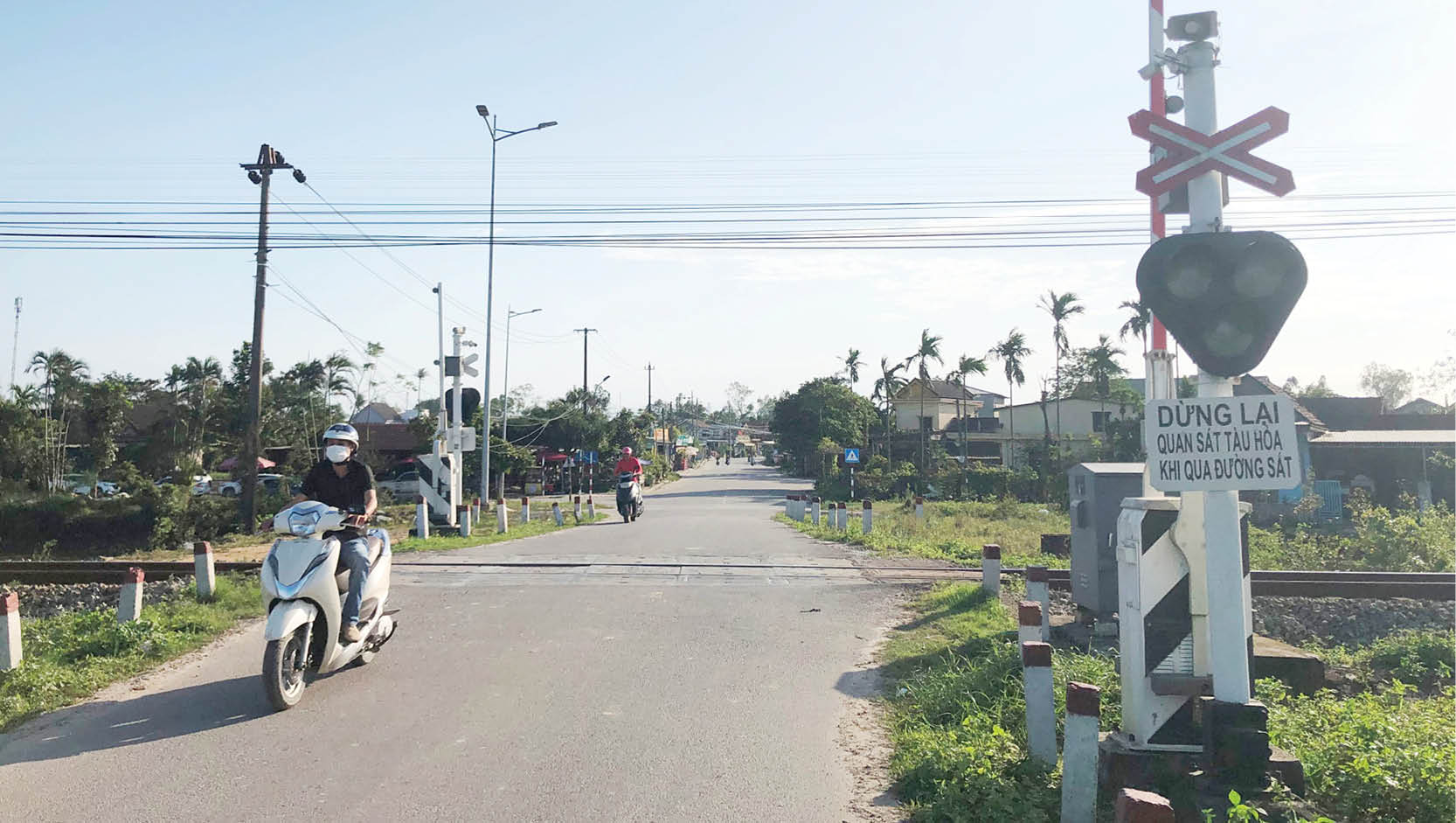 Mất an toàn lối đi tự mở qua đường sắt