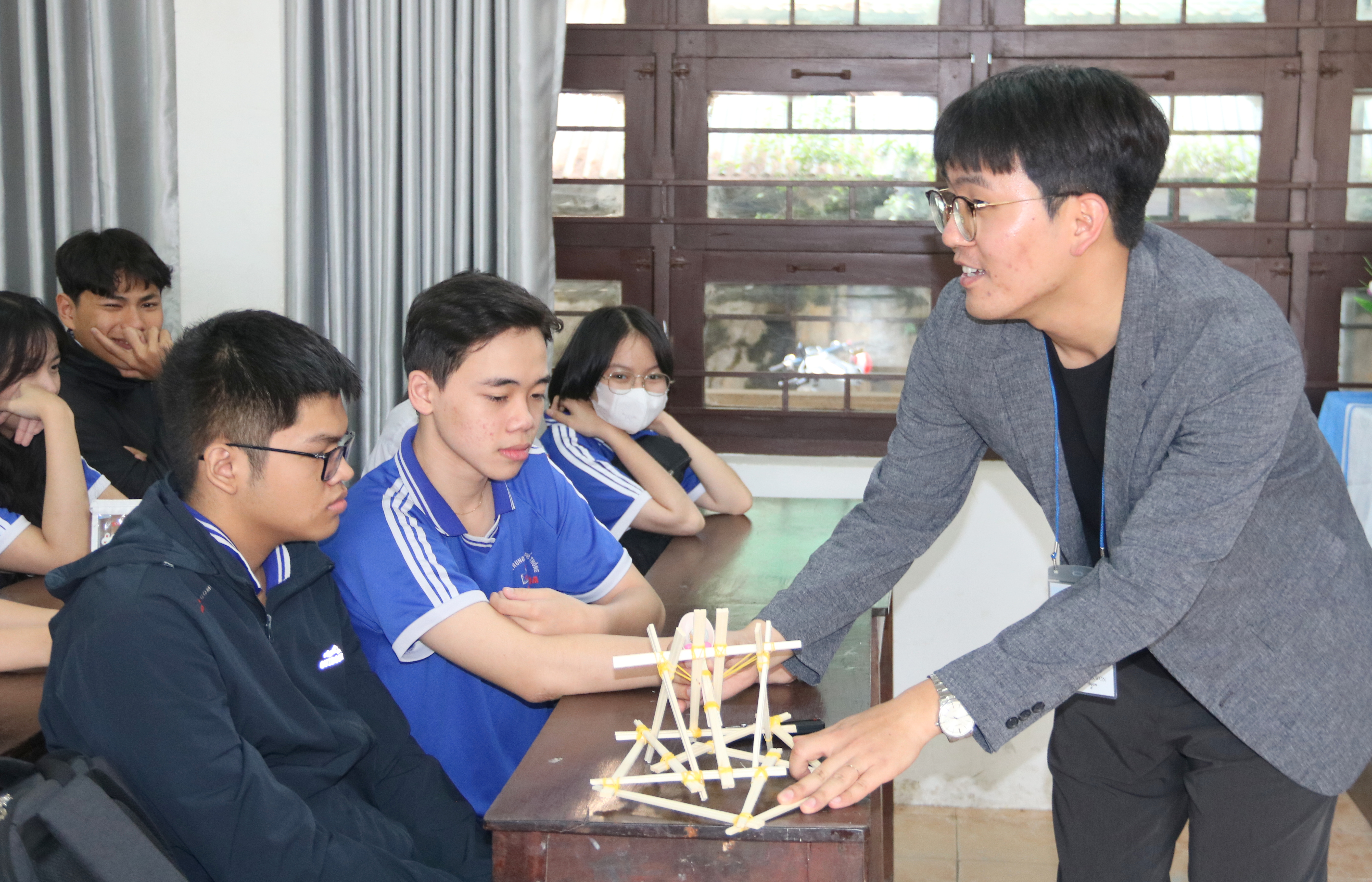 Hợp tác với Hàn Quốc triển khai các hoạt động giáo dục STEM