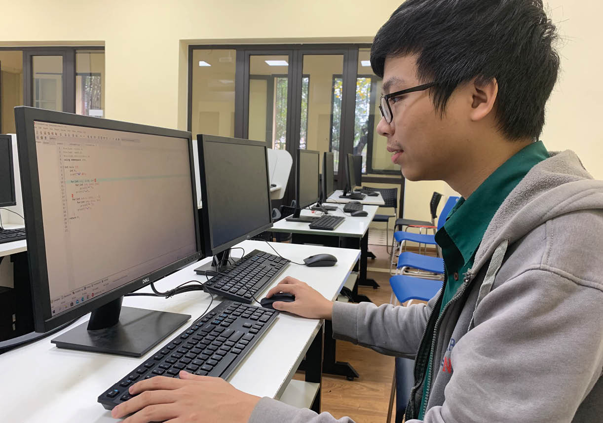 Từ sợ đến đam mê công nghệ thông tin