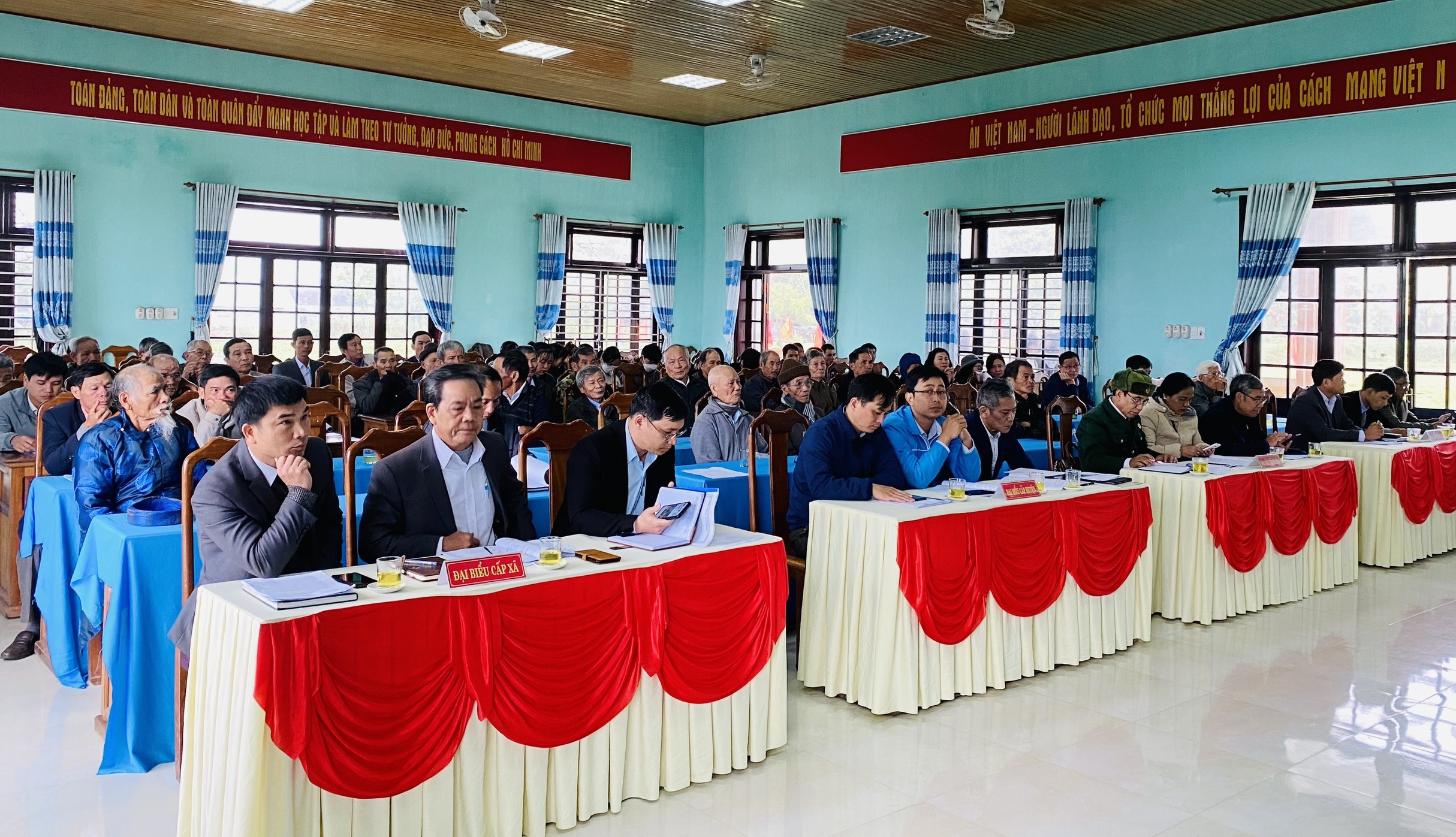 A Lưới xây dựng dòng họ, làng, bản không có hộ nghèo