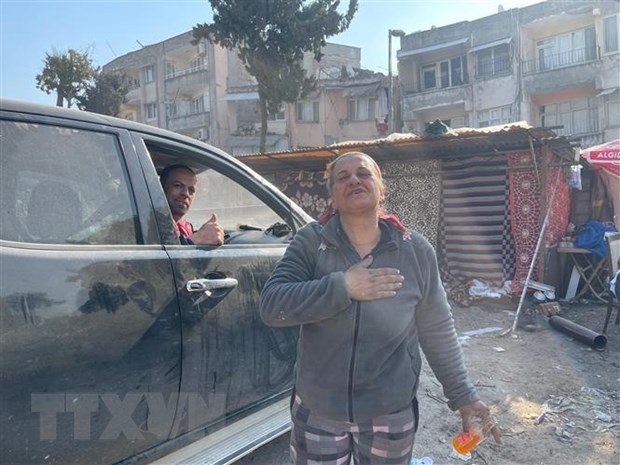 Người dân Thổ Nhĩ Kỳ cảm ơn lực lượng cứu nạn quân đội Việt Nam