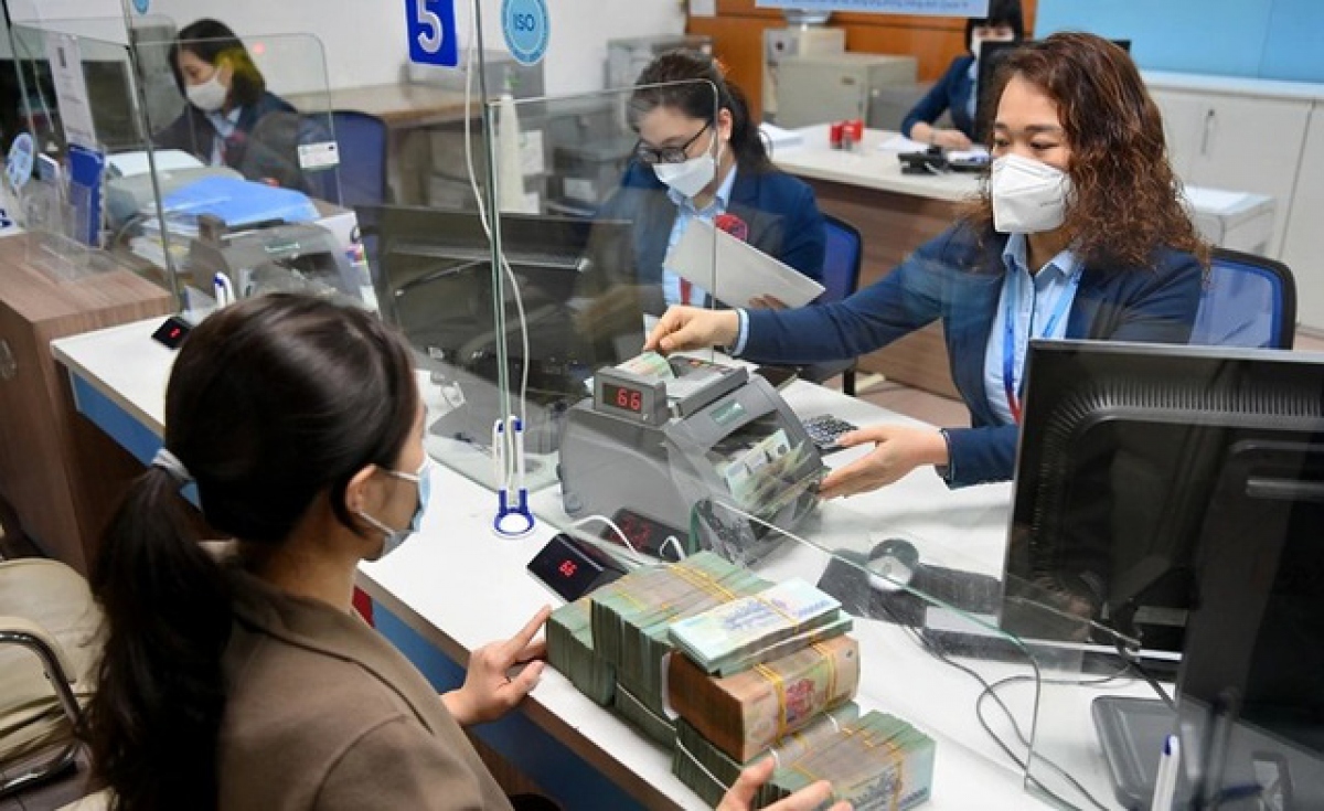 Ngân hàng giảm lãi suất cho vay, giảm giá vốn” cho doanh nghiệp