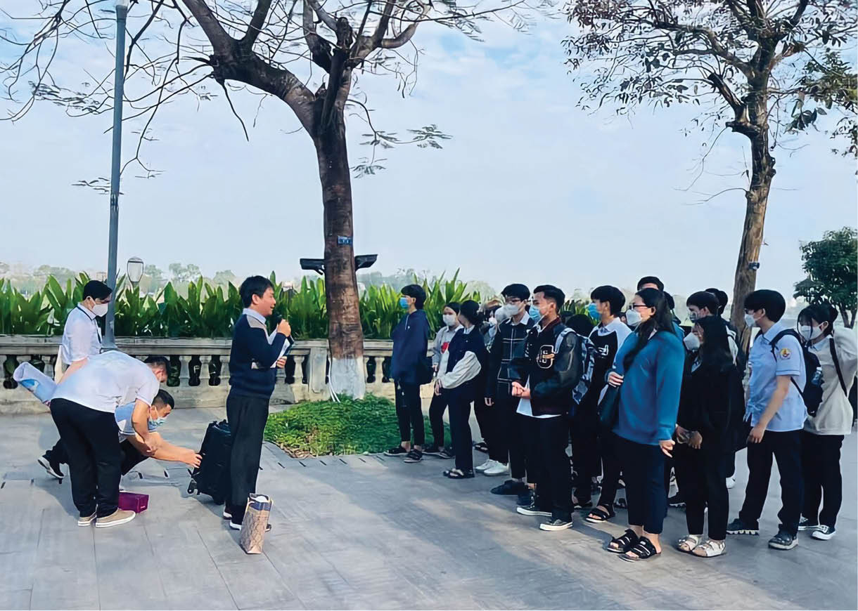 Nhiều học sinh lớp 12 phân vân chọn ngành học