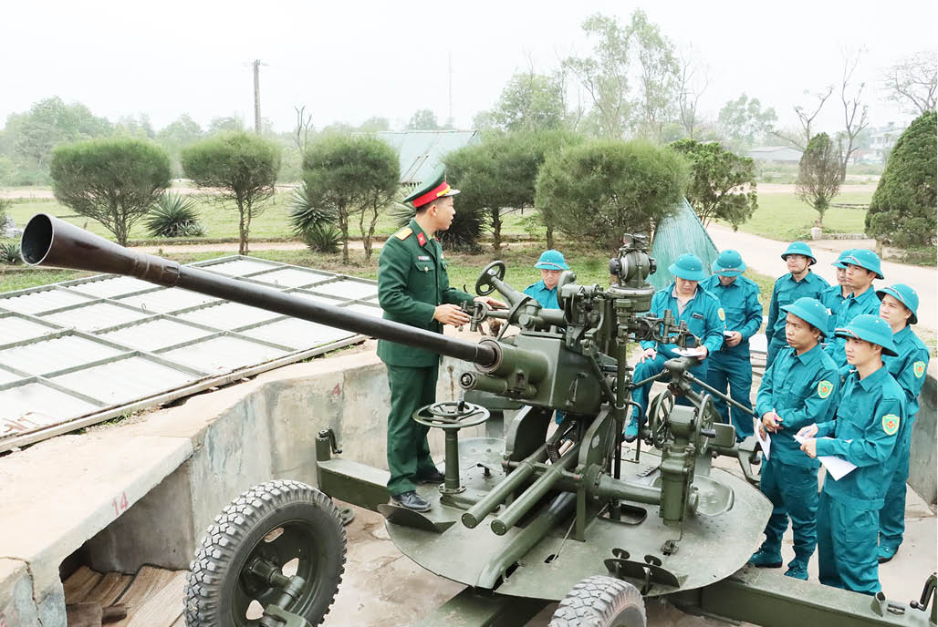 Nâng chất lượng huấn luyện dân quân tự vệ binh chủng