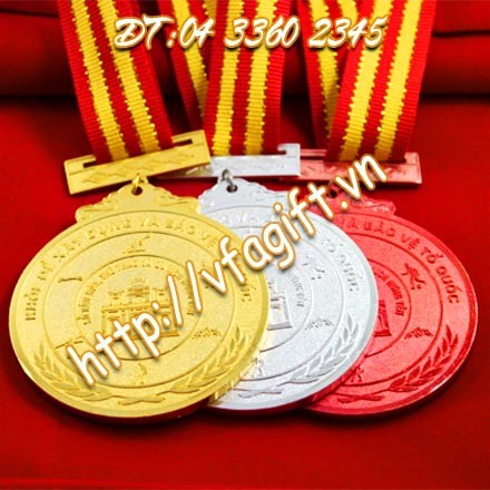 Làm huy chương thể thao, bán huy chương cài áo