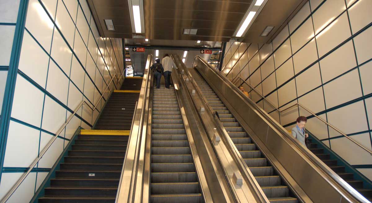 Thang máy gia đình loại  không phòng máy