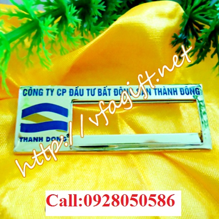 biển tên, biển tên nhân viên,Chuyên thẻ tên nhân viên giá rẻ,sản xuất biển tên nhân viên,cơ sở làm
