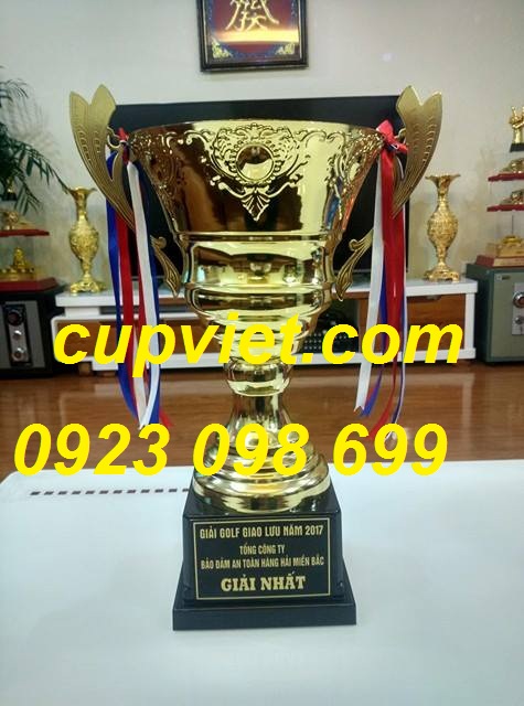 BÁn cúp thể thao, cửa hàng bán lẻ cúp giải thưởng