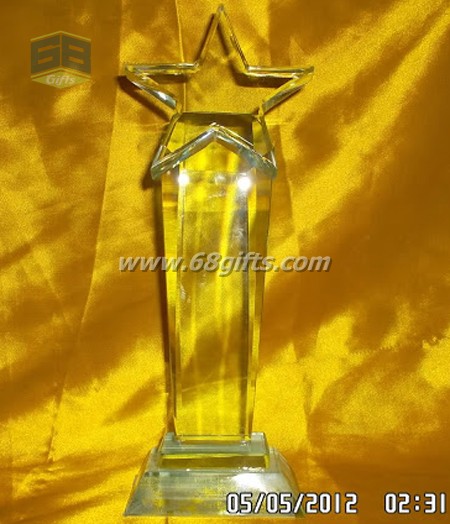 Sản xuất kỷ niệm chương thủy tinh