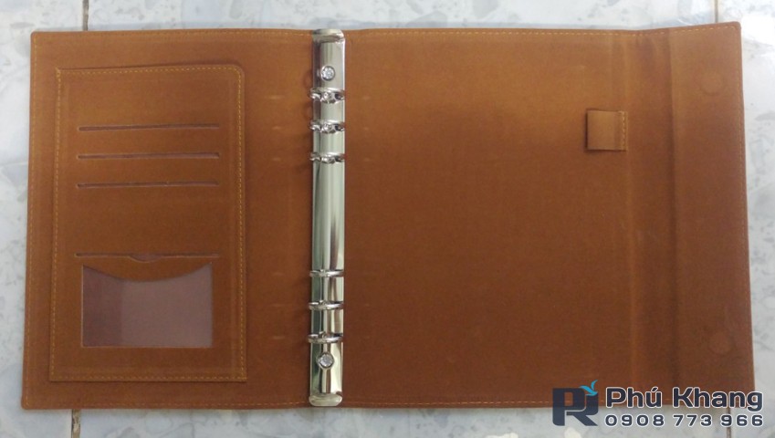 Xưởng sản xuất bìa sổ da, in sổ tay còng, in sổ lò xo giá rẻ