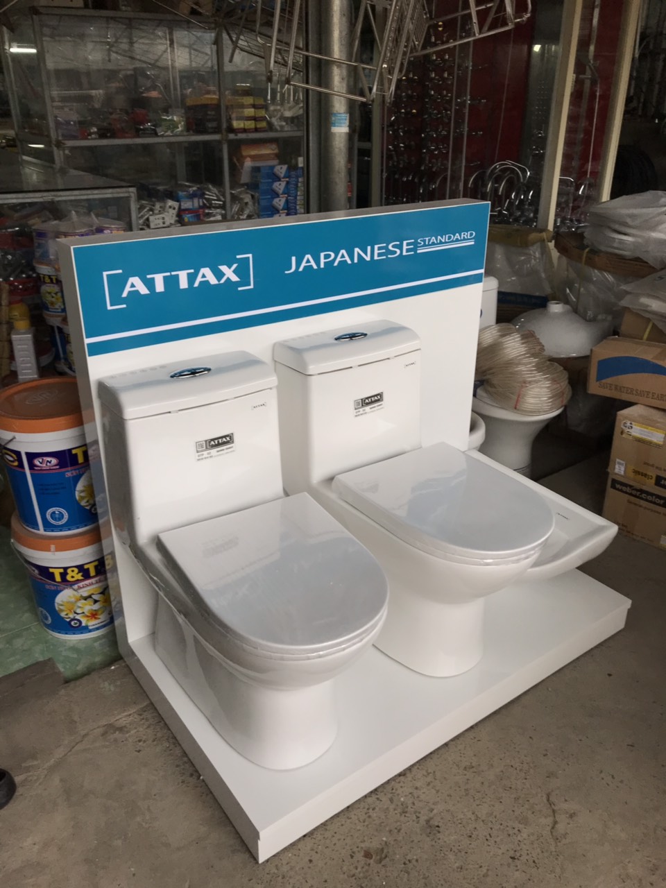 Thiết bị vệ sinh gốm sứ cao cấp ATTAX hợp tác phân phối tại Huế