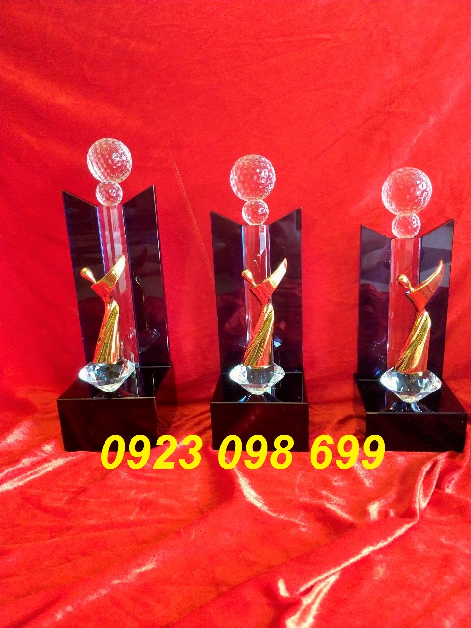 bán cúp sự kiện, cúp vinh danh, làm cúp golf