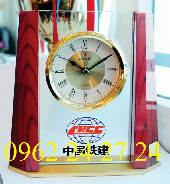 làm đồng hồ để bàn cao cấp, sản xuất đồng hồ lưu niệm