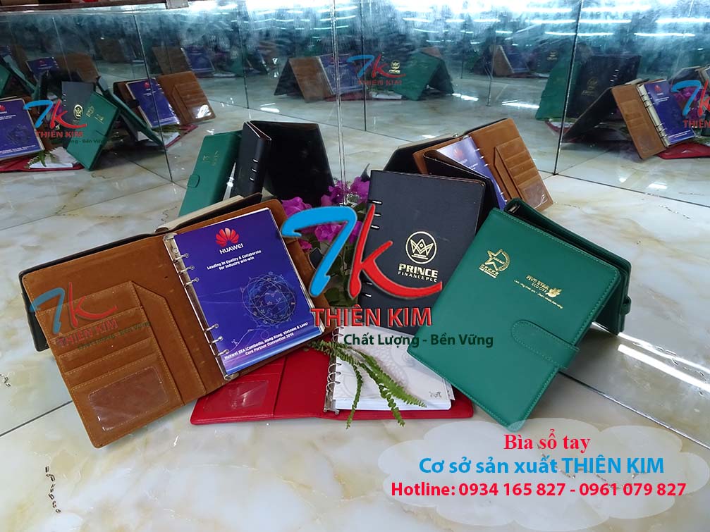 Chuyên làm cuốn menu, nơi sản xuất cuốn menu, làm bìa trình ký, bìa đựng hồ sơ, làm bìa còng, bìa đựng bằng, làm bìa menu quán ăn, bìa menu da,