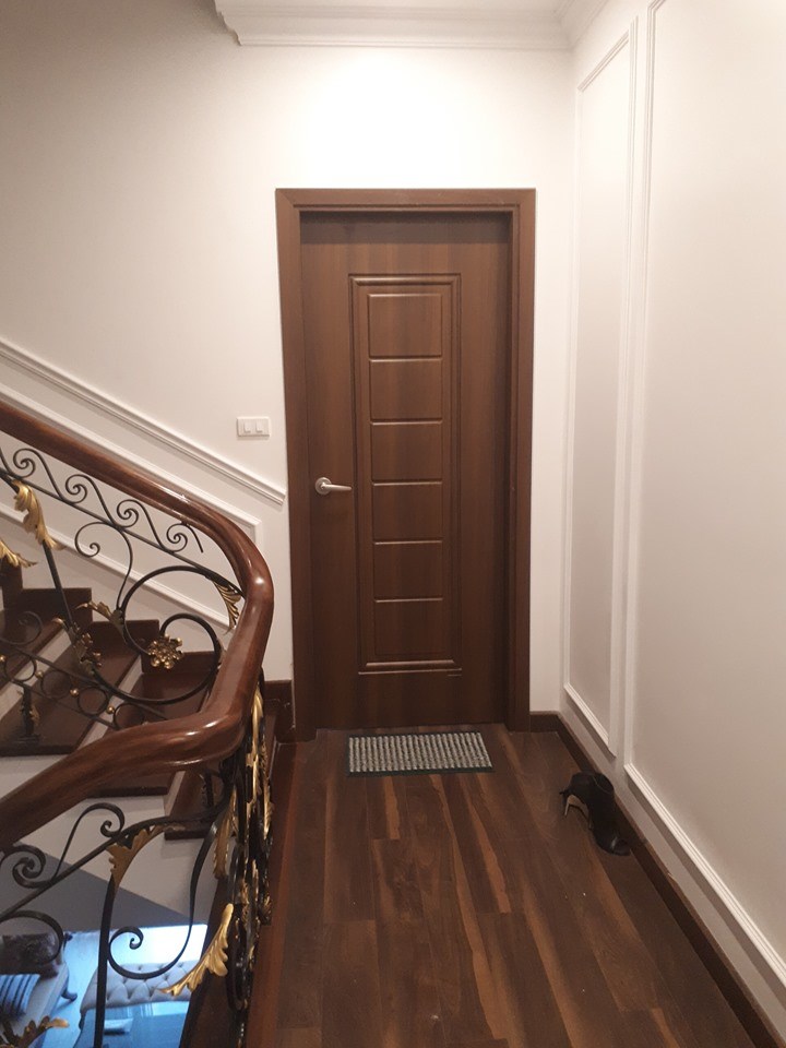 Những lý do bạn nên dùng cửa nhựa ABS Hàn Quốc 9.5