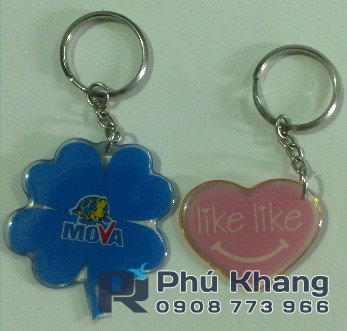 Trực tiếp sản xuất móc khoá giá rẻ, in móc khoá mica 2 mặt, sản xuất móc khoá đổ keo giá rẻ