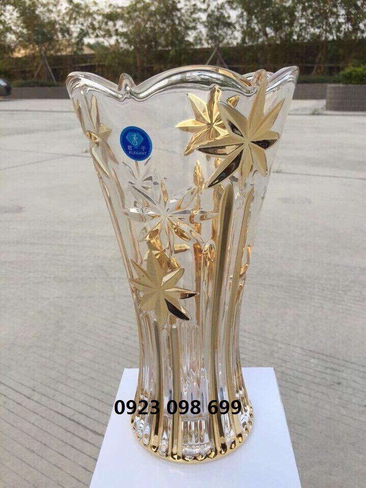 nhận cung cấp lọ hoa pha lê, làm bình hoa pha lê quà tặng, lọ hoa in logo quà tặng cao cấp