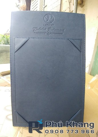 Cơ sở sản xuất menu nhà hàng, cung cấp menu nhựa giá rẻ, may bìa menu giả da