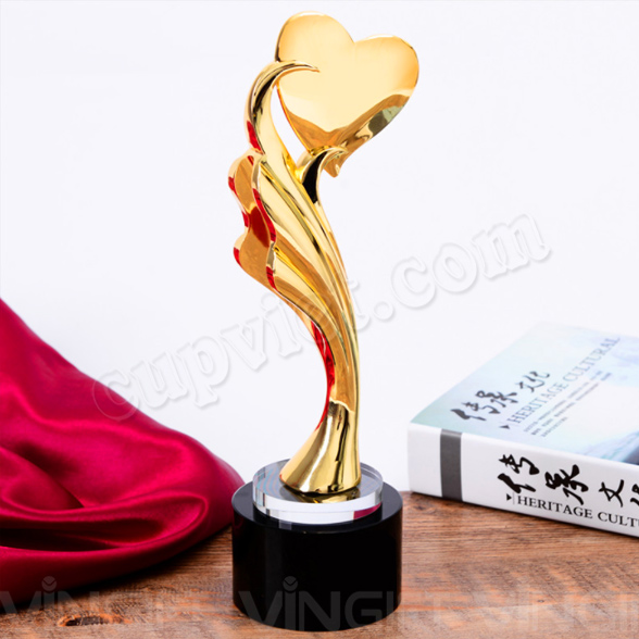 cúp thể thao bằng đồng,cung cấp cúp lưu niệm,cơ sở bán cúp đồng vinh danh