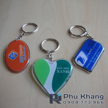 Xưởng sản xuất sticker decal, tem decal đổ keo, móc khoá đổ keo giá rẻ