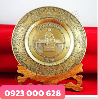 Xưởng đuc đĩa đồng, kỷ niệm chương đồng, đĩa đồng 3D,đĩa kỷ niệm ngày thành lập