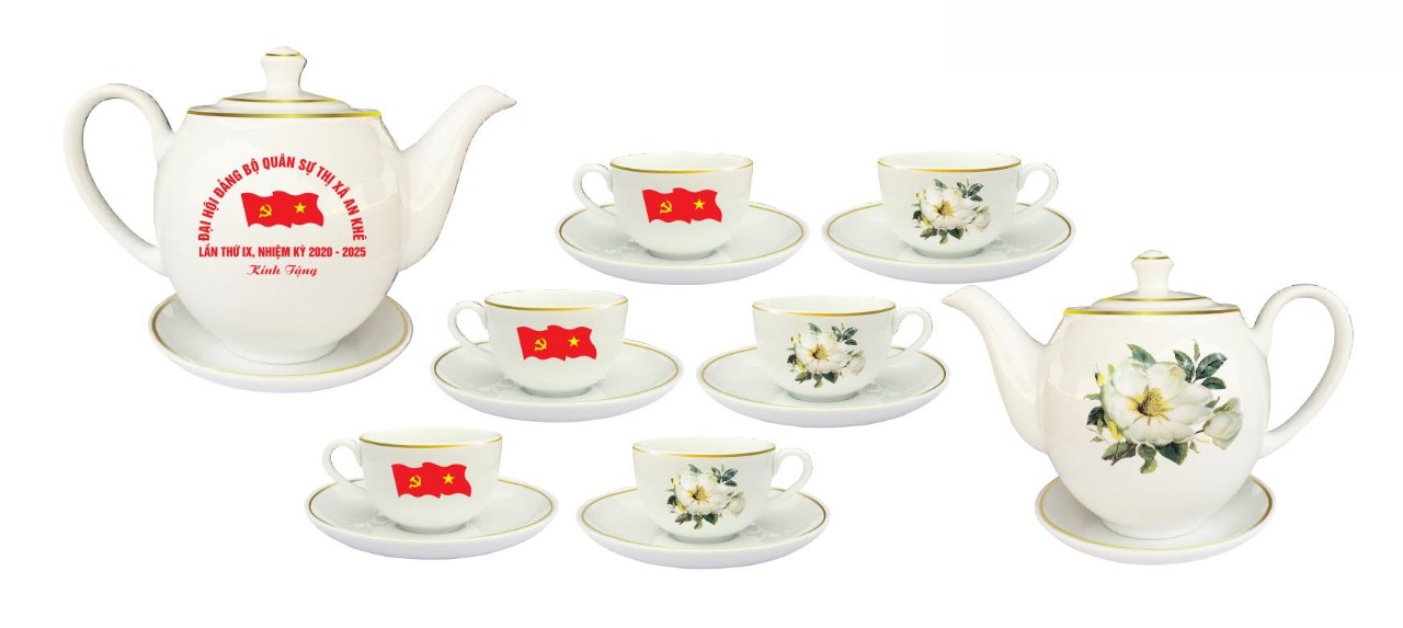 Ấm trà in logo quà tặng Đại hội Đảng tại Huế
