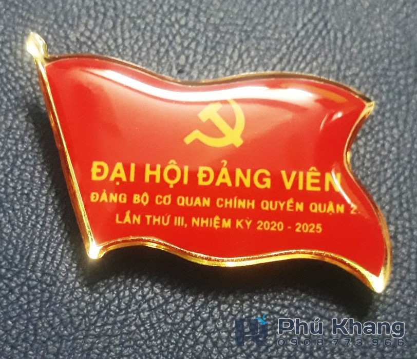 Bảng tên cài áo bằng kim loại, bảng tên nhân viên mạ vàng, bảng tên xi vàng