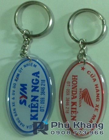 Cơ sở in sticker nhựa dẻo, in tem nhãn decal, sản xuất móc khóa giá rẻ