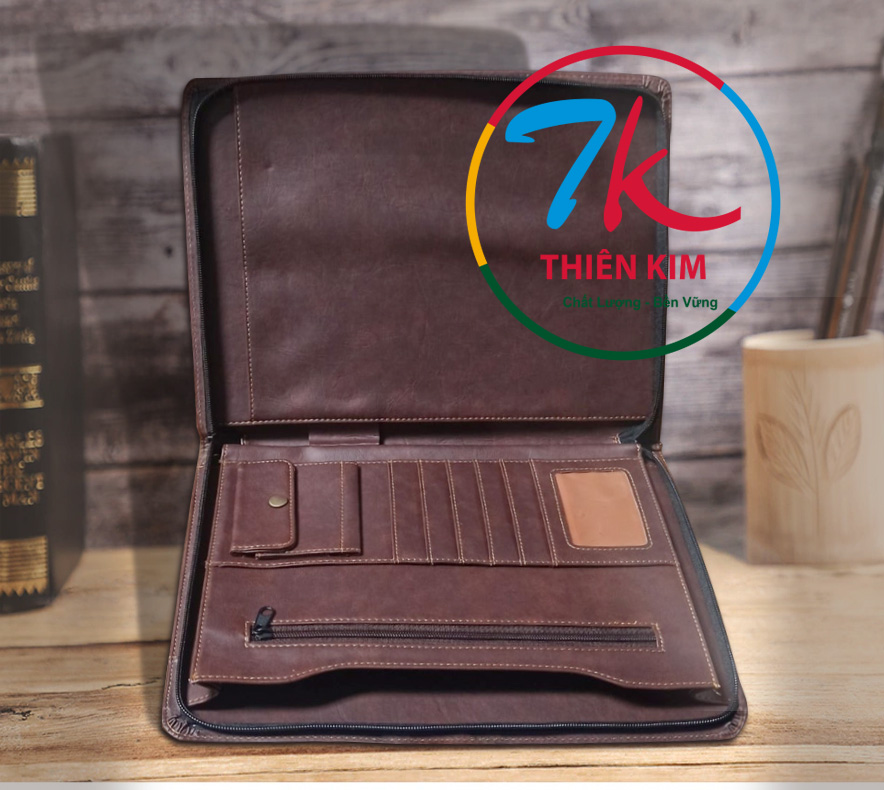 Chỗ chuyên làm bìa da, nhận làm bìa menu da, làm bìa trình ký da, làm bìa da đựng hồ sơ, làm bìa sổ da theo yêu cầu,