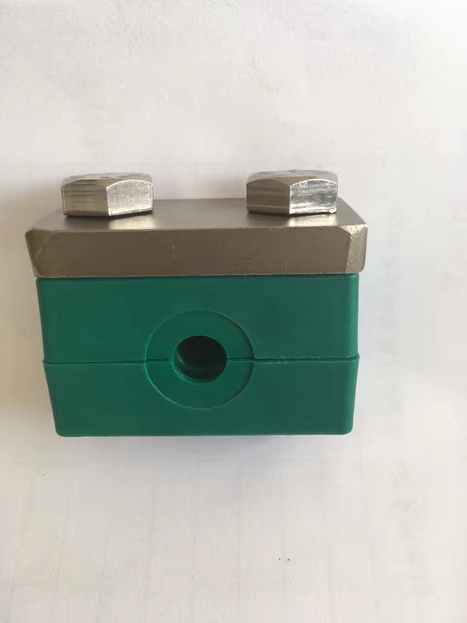 Kẹp ống thủy lực, Kẹp ống thủy lực giá rẻ, Bán kẹp ống thủy lực các loại