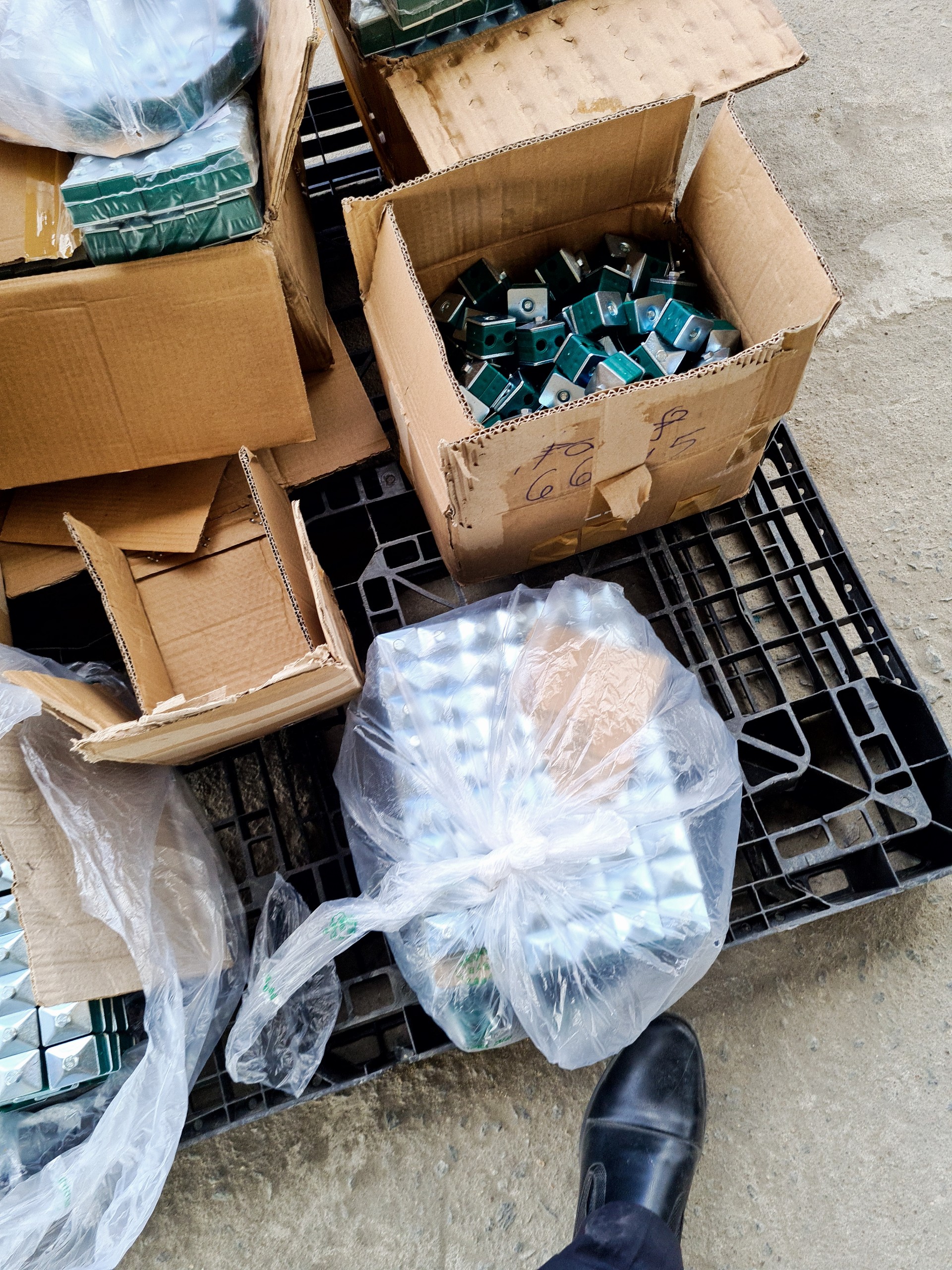 Kẹp ống, Cùm ống thủy lực, Kẹp ống, cùm ống khí, Kẹp ống, cùm ống  nước