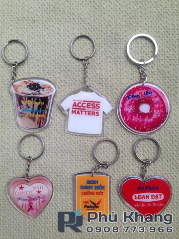 Xưởng làm móc khóa giá rẻ, in móc khóa mica theo yêu cầu