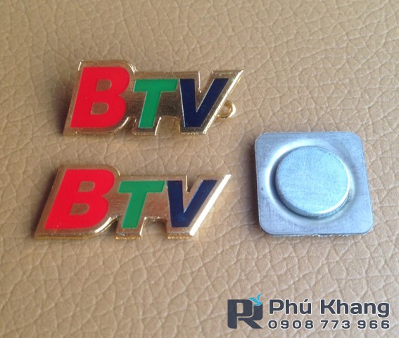 Cơ sở sản xuất pin cài áo logo công ty