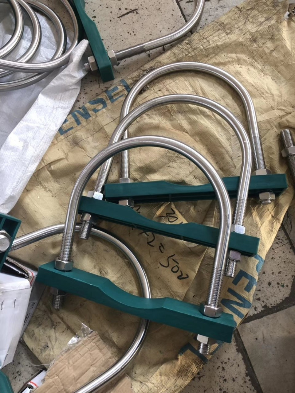 Kẹp ống thủy lực loại nhẹ, Kẹp ống thủy lực loại nặng, Kẹp ống thủy lực đơn, Kẹp ống thủy lực đôi