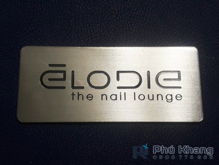 Huy hiệu cài áo logo công ty, pin cài áo công ty