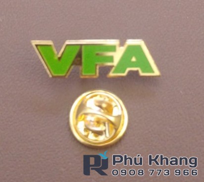Huy hiệu cài áo kim loại mạ vàng, in pin cài áo phủ keo
