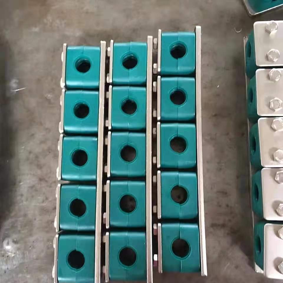 Kẹp ống nước inox ubolt, Kẹp ống ê tô, Kẹp ống đai ôm omega inox, Kẹp ống thép